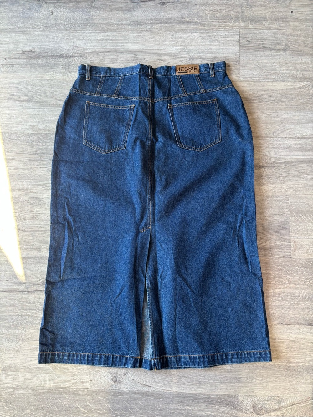 Women’s Dark Blue Denim Skirt by Jessie Sport Size 22W